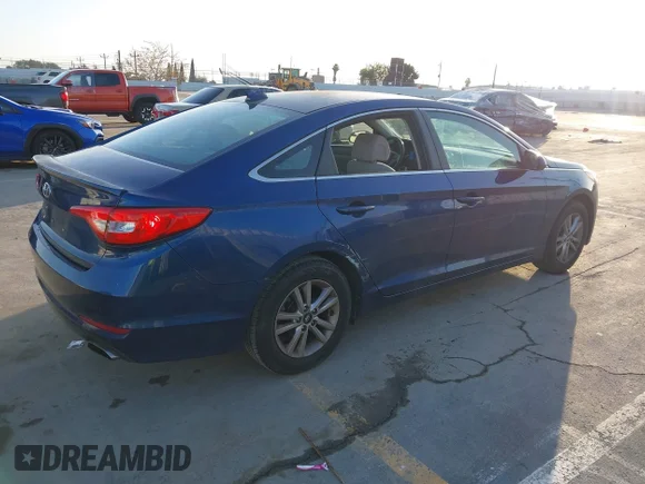 ✅ 2016 Hyundai Sonata SE • VIN: 5NPE24AF3GH364260 • Lot: 44297250. Wystawiony na IAAI z przebiegiem 117 590 mil. Bezpłatny archiwum sprzedaży aukcyjnych z USA i szczegółowy raport historii pojazdu na DreamBid. Zdjęcie 4.