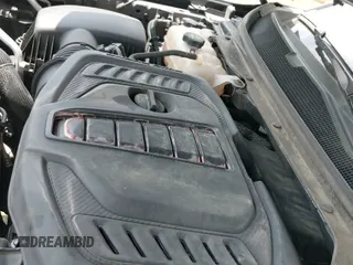 ✅ 2024 Jeep Wagoneer Series II • VIN: 1C4SJSBP1RS101609 • Lot: 42531631. Wystawiony na IAAI z przebiegiem 53 432 mil. Bezpłatny archiwum sprzedaży aukcyjnych z USA i szczegółowy raport historii pojazdu na DreamBid. Zdjęcie 18.