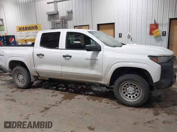 ✅ 2023 Chevrolet Colorado 4WD Work Truck • VIN: 1GCPTBEK0P1132885 • Lot: 44436556. Wystawiony na IAAI z przebiegiem 117 683 mil. Bezpłatny archiwum sprzedaży aukcyjnych z USA i szczegółowy raport historii pojazdu na DreamBid. Zdjęcie 6.