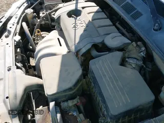 ✅ 2011 Toyota Camry LE • VIN: 4T1BF3EK1BU228339 • Lot: 42808746. Listed on IAAI with 185,799 mi. Free auction sales archive from the USA and detailed vehicle history report at DreamBid. Image 13.