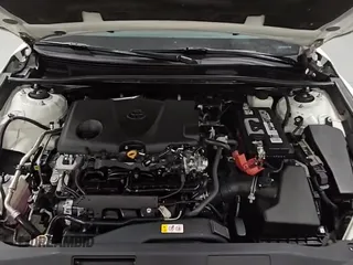 ✅ 2021 Toyota Camry SE Nightshade • VIN: 4T1G11AK2MU435341 • Lot: 68078215. Wystawiony na Copart z przebiegiem 126 447 mil. Bezpłatny archiwum sprzedaży aukcyjnych z USA i szczegółowy raport historii pojazdu na DreamBid. Zdjęcie 14.