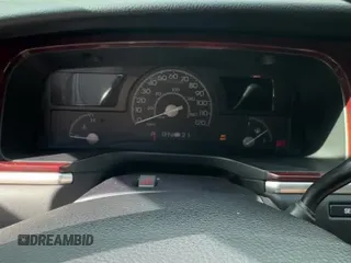 ✅ 2005 Lincoln Town Car Executive • VIN: 1L1FM88W85Y654529 • Lot: 91582605. Listed on Copart with 49,066 mi. Free auction sales archive from the USA and detailed vehicle history report at DreamBid. Image 11.