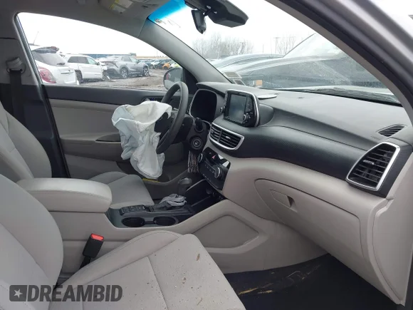 ✅ 2021 Hyundai Tucson SE • VIN: KM8J2CA4XMU395901 • Lot: 44647314. Wystawiony na IAAI z przebiegiem 49 432 mil. Bezpłatny archiwum sprzedaży aukcyjnych z USA i szczegółowy raport historii pojazdu na DreamBid. Zdjęcie 5.