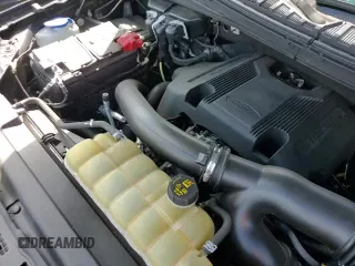 ✅ 2020 Ford Expedition XLT • VIN: 1FMJU1HT0LEA82652 • Лот: 86843345. Опубликован ранее на Copart с пробегом 54 237 миль. Бесплатный доступ к архиву аукционных продаж из США и подробный отчёт об истории автомобиля на DreamBid. Изображение 17.