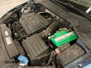 ✅ 2015 Volkswagen Golf TSI S • VIN: 3VW917AU2FM098532 • Lot: 41601666. Wystawiony na IAAI z przebiegiem 74 645 mil. Bezpłatny archiwum sprzedaży aukcyjnych z USA i szczegółowy raport historii pojazdu na DreamBid. Zdjęcie 17.