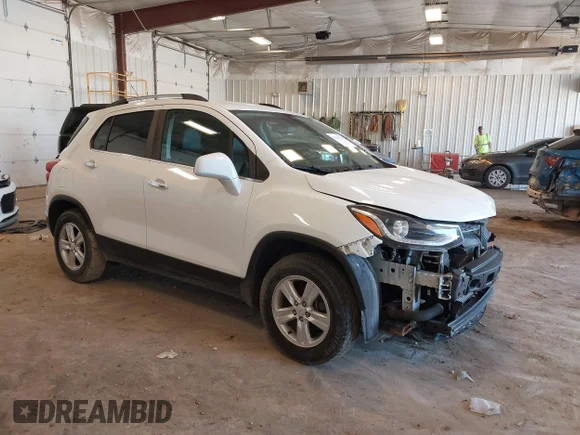 ✅ 2017 Chevrolet Trax LT • VIN: KL7CJPSB4HB220479 • Lot: 45301738. Wystawiony na IAAI z przebiegiem 124 980 mil. Bezpłatny archiwum sprzedaży aukcyjnych z USA i szczegółowy raport historii pojazdu na DreamBid. Zdjęcie 1.