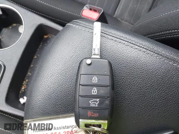 ✅ 2018 Kia Sportage LX • VIN: KNDPMCAC4J7448344 • Lot: 44090542. Wystawiony na IAAI z przebiegiem 98 295 mil. Bezpłatny archiwum sprzedaży aukcyjnych z USA i szczegółowy raport historii pojazdu na DreamBid. Zdjęcie 11.