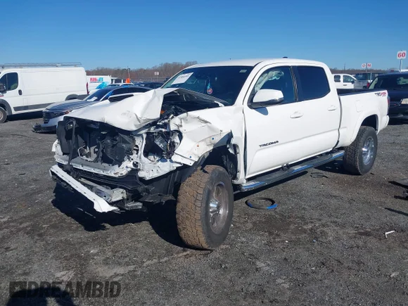✅ 2021 Toyota Tacoma SR5 • VIN: 3TYDZ5BN4MT000619 • Lot: 41886686. Wystawiony na IAAI z przebiegiem 91 338 mil. Bezpłatny archiwum sprzedaży aukcyjnych z USA i szczegółowy raport historii pojazdu na DreamBid. Zdjęcie 2.
