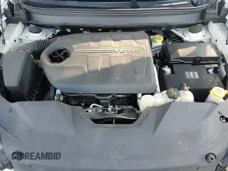 ✅ 2019 Jeep Cherokee Overland • VIN: 1C4PJMJX8KD291616 • Лот: 82259045. Опубликован ранее на Copart с пробегом 100 168 миль. Бесплатный доступ к архиву аукционных продаж из США и подробный отчёт об истории автомобиля на DreamBid. Изображение 17.