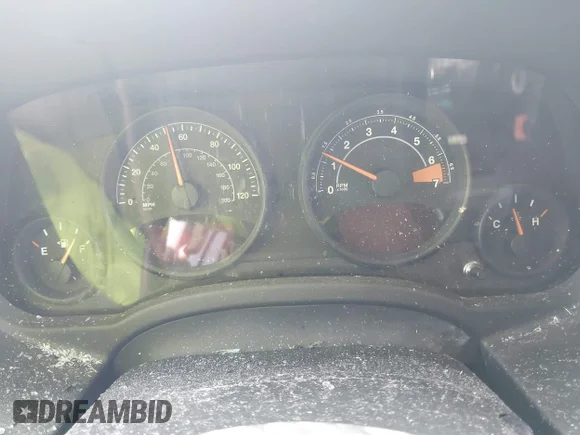 ✅ 2014 Jeep Patriot Latitude • VIN: 1C4NJRFB3ED588525 • Lot: 44640994. Wystawiony na IAAI z przebiegiem 160 000 mil. Bezpłatny archiwum sprzedaży aukcyjnych z USA i szczegółowy raport historii pojazdu na DreamBid. Zdjęcie 7.