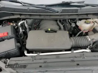 ✅ 2019 Chevrolet Silverado 1500 Custom • VIN: 1GCRYBEH0KZ402223 • Lot: 56124155. Wystawiony na Copart z przebiegiem 38 816 mil. Bezpłatny archiwum sprzedaży aukcyjnych z USA i szczegółowy raport historii pojazdu na DreamBid. Zdjęcie 15.