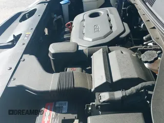 ✅ 2016 Kia Sorento LX • VIN: 5XYPGDA31GG110215 • Lot: 43372438. Wystawiony na IAAI z przebiegiem 141 839 mil. Bezpłatny archiwum sprzedaży aukcyjnych z USA i szczegółowy raport historii pojazdu na DreamBid. Zdjęcie 19.