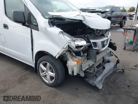 ✅ 2019 Nissan NV200 SV • VIN: 3N6CM0KN4KK695196 • Лот: 45165659. Опубліковано раніше на IAAI з пробігом 93 993 миль. Безкоштовний доступ до архіву аукціонних продажів зі США та докладний звіт про історію автомобіля на DreamBid. Зображення 6.