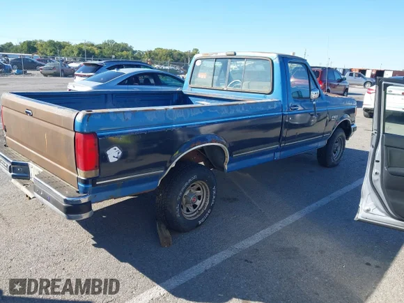 ✅ 1989 Ford F-150 • VIN: 1FTEF14N3KNA46279 • Lot: 43497865. Wystawiony na IAAI z przebiegiem 250 779 mil. Bezpłatny archiwum sprzedaży aukcyjnych z USA i szczegółowy raport historii pojazdu na DreamBid. Zdjęcie 4.