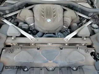 ✅ 2022 BMW X6 M50i • VIN: 5UXCY8C03N9K61575 • Лот: 58704765. Опубликован ранее на Copart с пробегом 30 700 миль. Бесплатный доступ к архиву аукционных продаж из США и подробный отчёт об истории автомобиля на DreamBid. Изображение 13.