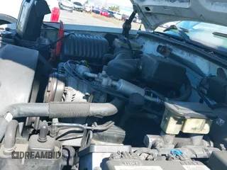 ✅ 1999 GMC Sierra 2500 • VIN: 1GTGC24RXXR704786 • Лот: 41469849. Опубликован ранее на IAAI с пробегом 236 569 миль. Бесплатный доступ к архиву аукционных продаж из США и подробный отчёт об истории автомобиля на DreamBid. Изображение 12.