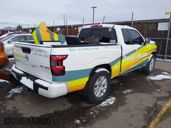 ✅ 2023 Nissan Frontier SV • VIN: 1N6ED1CM6PN631022 • Лот: 44598396. Опубліковано раніше на IAAI з пробігом 59 176 миль. Безкоштовний доступ до архіву аукціонних продажів зі США та докладний звіт про історію автомобіля на DreamBid. Зображення 4.