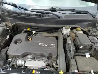 ✅ 2018 Chevrolet Equinox LT • VIN: 2GNAXSEV3J6335253 • Лот: 80469225. Опубликован ранее на Copart с пробегом 77 627 миль. Бесплатный доступ к архиву аукционных продаж из США и подробный отчёт об истории автомобиля на DreamBid. Изображение 14.