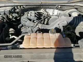 ✅ 2017 Ford F-150 XL • VIN: 1FTMF1C88HKC33759 • Lot: 87476585. Listed on Copart with 127,946 mi. Free auction sales archive from the USA and detailed vehicle history report at DreamBid. Image 15.