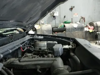 ✅ 2012 Chevrolet Silverado 2500HD LT • VIN: 1GC2KXCG2CZ303026 • Lot: 41877707. Wystawiony na IAAI z przebiegiem 251 672 mil. Bezpłatny archiwum sprzedaży aukcyjnych z USA i szczegółowy raport historii pojazdu na DreamBid. Zdjęcie 19.