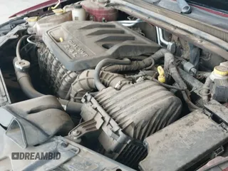 ✅ 2013 Chrysler 200 LX • VIN: 1C3CCBAB7DN715158 • Lot: 43419686. Wystawiony na IAAI z przebiegiem 131 192 mil. Bezpłatny archiwum sprzedaży aukcyjnych z USA i szczegółowy raport historii pojazdu na DreamBid. Zdjęcie 12.