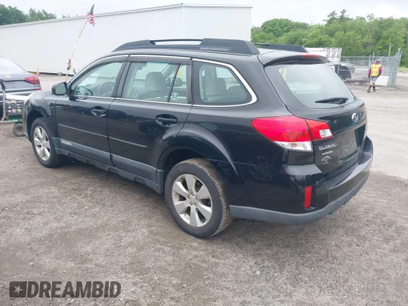 ✅ 2012 Subaru Outback 2.5i • VIN: 4S4BRBACXC3255188 • Lot: 45449573. Wystawiony na IAAI z przebiegiem 191 136 mil. Bezpłatny archiwum sprzedaży aukcyjnych z USA i szczegółowy raport historii pojazdu na DreamBid. Zdjęcie 3.