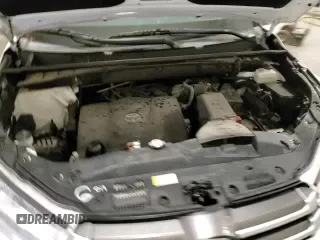 ✅ 2019 Toyota Highlander LE • VIN: 5TDBZRFH1KS714865 • Lot: 84571525. Listed on Copart with 85,989 mi. Free auction sales archive from the USA and detailed vehicle history report at DreamBid. Image 14.