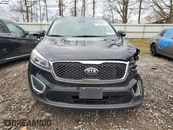 ✅ 2017 Kia Sorento LX • VIN: 5XYPGDA34HG243634 • Лот: 79830244. Опубліковано раніше на Copart з пробігом 100 112 миль. Безкоштовний доступ до архіву аукціонних продажів зі США та докладний звіт про історію автомобіля на DreamBid. Зображення 5.