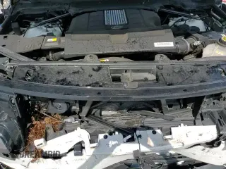 ✅ 2021 Land Rover Range Rover P525 Westminster • VIN: SALGS5SE0MA447869 • Лот: 64367625. Опубликован ранее на Copart с пробегом 45 727 миль. Бесплатный доступ к архиву аукционных продаж из США и подробный отчёт об истории автомобиля на DreamBid. Изображение 16.