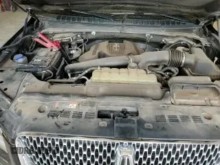 ✅ 2020 Lincoln Navigator Black Label • VIN: 5LMJJ2TTXLEL17917 • Lot: 56672935. Listed on Copart with 75,538 mi. Free auction sales archive from the USA and detailed vehicle history report at DreamBid. Image 14.