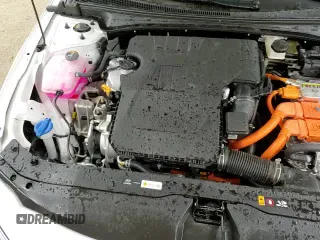 ✅ 2025 Hyundai Elantra Blue • VIN: KMHLM4DJ9SU173843 • Lot: 91677535. Listed on Copart with 8,143 mi. Free auction sales archive from the USA and detailed vehicle history report at DreamBid. Image 15.