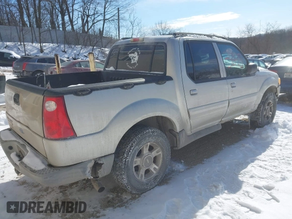 ✅ 2004 Ford Explorer Sport Trac XLS • VIN: 1FMZU77K14UC22729 • Lot: 44293848. Wystawiony na IAAI z przebiegiem 126 776 mil. Bezpłatny archiwum sprzedaży aukcyjnych z USA i szczegółowy raport historii pojazdu na DreamBid. Zdjęcie 4.