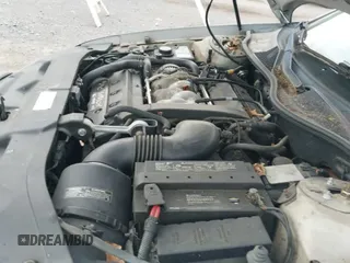 ✅ 1999 Lincoln Continental • VIN: 1LNHM97V4XY693742 • Lot: 42918433. Wystawiony na IAAI z przebiegiem 193 304 mil. Bezpłatny archiwum sprzedaży aukcyjnych z USA i szczegółowy raport historii pojazdu na DreamBid. Zdjęcie 12.