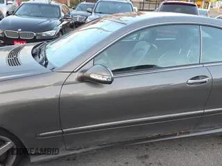 ✅ 2008 Mercedes-Benz CLK 350 • VIN: WDBTJ56H38F257861 • Lot: 84293635. Wystawiony na Copart z przebiegiem 229 585 mil. Bezpłatny archiwum sprzedaży aukcyjnych z USA i szczegółowy raport historii pojazdu na DreamBid. Zdjęcie 11.