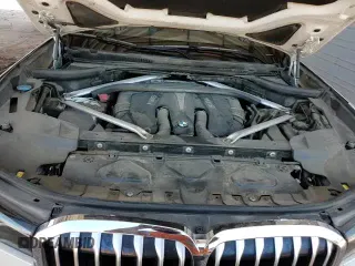 ✅ 2019 BMW X7 xDrive50i • VIN: 5UXCX4C55KLB39499 • Lot: 61648215. Wystawiony na Copart z przebiegiem 57 103 mil. Bezpłatny archiwum sprzedaży aukcyjnych z USA i szczegółowy raport historii pojazdu na DreamBid. Zdjęcie 14.