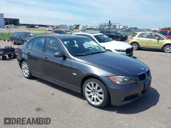 ✅ 2007 BMW 3 Series 328xi • VIN: WBAVC935X7KX54527 • Лот: 45573655. Опубликован ранее на IAAI с пробегом 153 429 миль. Бесплатный доступ к архиву аукционных продаж из США и подробный отчёт об истории автомобиля на DreamBid. Изображение 1.