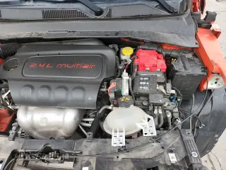 ✅ 2019 Jeep Compass Sport • VIN: 3C4NJDAB5KT656128 • Lot: 80474755. Listed on Copart with 88,728 mi. Free auction sales archive from the USA and detailed vehicle history report at DreamBid. Image 17.