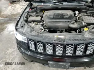 ✅ 2020 Jeep Grand Cherokee Laredo • VIN: 1C4RJFAGXLC420841 • Lot: 91309745. Wystawiony na Copart z przebiegiem 68 785 mil. Bezpłatny archiwum sprzedaży aukcyjnych z USA i szczegółowy raport historii pojazdu na DreamBid. Zdjęcie 16.