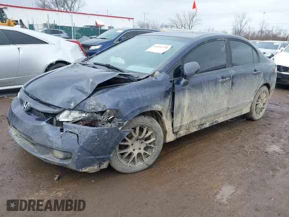 ✅ 2011 Honda Civic LX • VIN: 19XFA1F56BE002670 • Lot: 44451334. Wystawiony na IAAI z przebiegiem 135 685 mil. Bezpłatny archiwum sprzedaży aukcyjnych z USA i szczegółowy raport historii pojazdu na DreamBid. Zdjęcie 2.