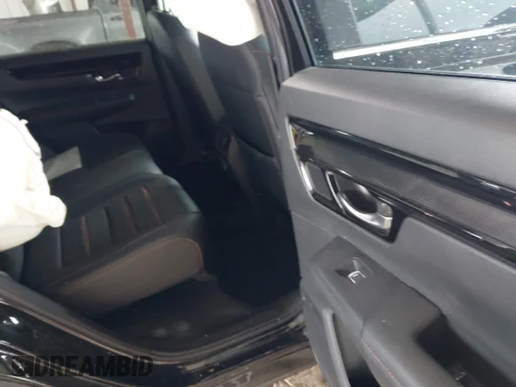 ✅ 2024 Honda CR-V Sport Touring • VIN: 7FARS6H96RE049861 • Lot: 45142534. Listed on IAAI with 37,750 mi. Free auction sales archive from the USA and detailed vehicle history report at DreamBid. Image 8.