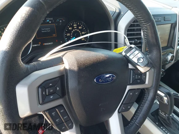 ✅ 2015 Ford F-150 Lariat • VIN: 1FTEW1EG6FKE58915 • Lot: 43422087. Wystawiony na IAAI z przebiegiem 202 984 mil. Bezpłatny archiwum sprzedaży aukcyjnych z USA i szczegółowy raport historii pojazdu na DreamBid. Zdjęcie 11.
