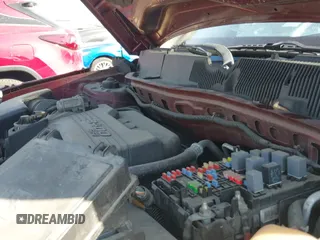 ✅ 2009 Pontiac Torrent • VIN: 2CKDL33F696200050 • Лот: 41771616. Опубликован ранее на IAAI с пробегом 116 120 миль. Бесплатный доступ к архиву аукционных продаж из США и подробный отчёт об истории автомобиля на DreamBid. Изображение 19.