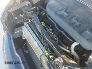 ✅ 2018 Jeep Cherokee Latitude Plus • VIN: 1C4PJMLX5JD579766 • Lot: 43608233. Listed on IAAI with 71,139 mi. Free auction sales archive from the USA and detailed vehicle history report at DreamBid. Image 18.