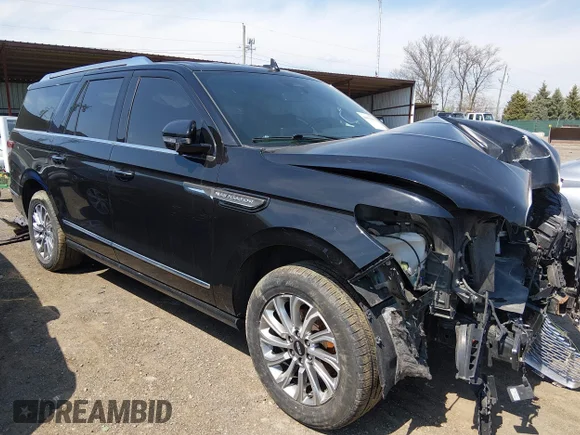 ✅ 2022 Lincoln Navigator Standard • VIN: 5LMJJ3NT7NEL02412 • Лот: 44831654. Опубліковано раніше на IAAI з пробігом 81 556 миль. Безкоштовний доступ до архіву аукціонних продажів зі США та докладний звіт про історію автомобіля на DreamBid. Зображення 1.