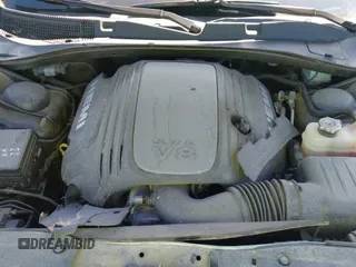 ✅ 2018 Dodge Charger R/T • VIN: 2C3CDXCT8JH134904 • Lot: 43034340. Wystawiony na IAAI z przebiegiem 121 551 mil. Bezpłatny archiwum sprzedaży aukcyjnych z USA i szczegółowy raport historii pojazdu na DreamBid. Zdjęcie 21.