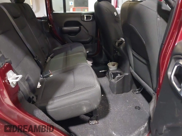 ✅ 2021 Jeep Wrangler Unlimited Sport S • VIN: 1C4HJXDN1MW596334 • Lot: 41730278. Wystawiony na IAAI z przebiegiem 64 126 mil. Bezpłatny archiwum sprzedaży aukcyjnych z USA i szczegółowy raport historii pojazdu na DreamBid. Zdjęcie 8.