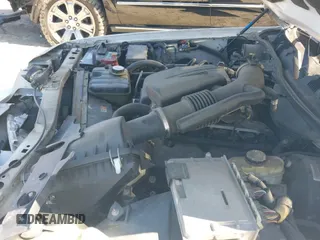 ✅ 2008 Ford Crown Victoria LX • VIN: 2FAFP74V68X132011 • Lot: 41738460. Wystawiony na IAAI z przebiegiem 163 084 mil. Bezpłatny archiwum sprzedaży aukcyjnych z USA i szczegółowy raport historii pojazdu na DreamBid. Zdjęcie 19.