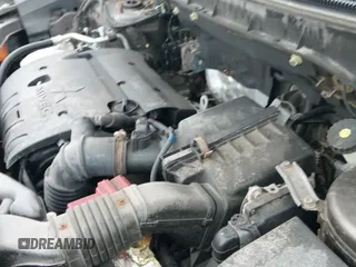 ✅ 2018 Mitsubishi Outlander ES • VIN: JA4AR3AU1JZ028393 • Лот: 42456075. Опубликован ранее на IAAI с пробегом 199 165 миль. Бесплатный доступ к архиву аукционных продаж из США и подробный отчёт об истории автомобиля на DreamBid. Изображение 19.