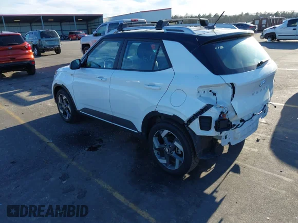 ✅ 2024 Hyundai Venue SEL • VIN: KMHRC8A38RU324305 • Lot: 41645452. Wystawiony na IAAI z przebiegiem 11 629 mil. Bezpłatny archiwum sprzedaży aukcyjnych z USA i szczegółowy raport historii pojazdu na DreamBid. Zdjęcie 3.