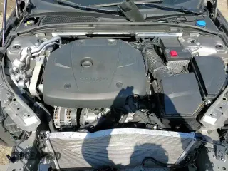 ✅ 2020 Volvo S60 R-Design • VIN: 7JRA22TM8LG057410 • Лот: 50605035. Опубликован ранее на Copart с пробегом 33 672 миль. Бесплатный доступ к архиву аукционных продаж из США и подробный отчёт об истории автомобиля на DreamBid. Изображение 14.